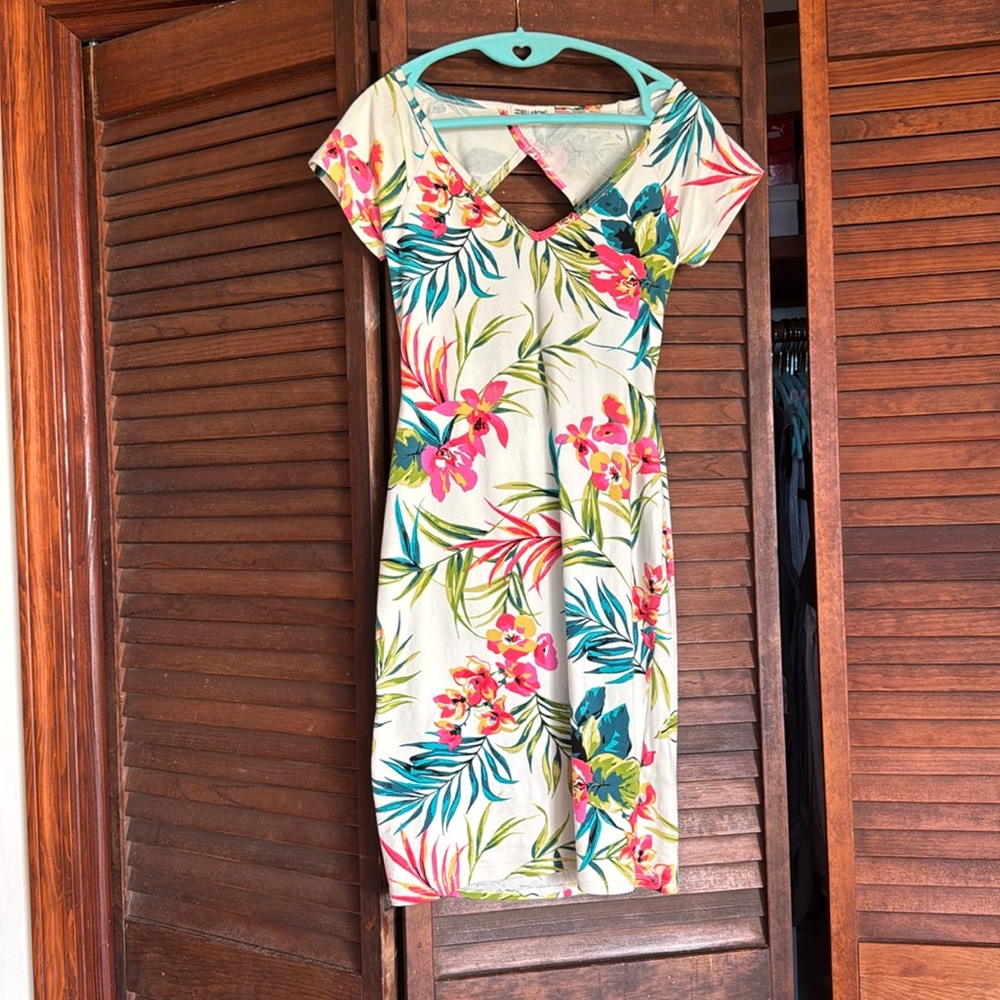 Billabong back cutout dress aloha print tropical hawaiian